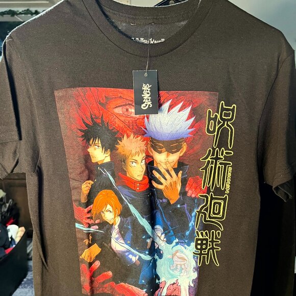 NWT Jujutsu Kaisen Black 100% Cotton Graphic Print Tee T-Shirt SZ Small - Picture 1 of 4